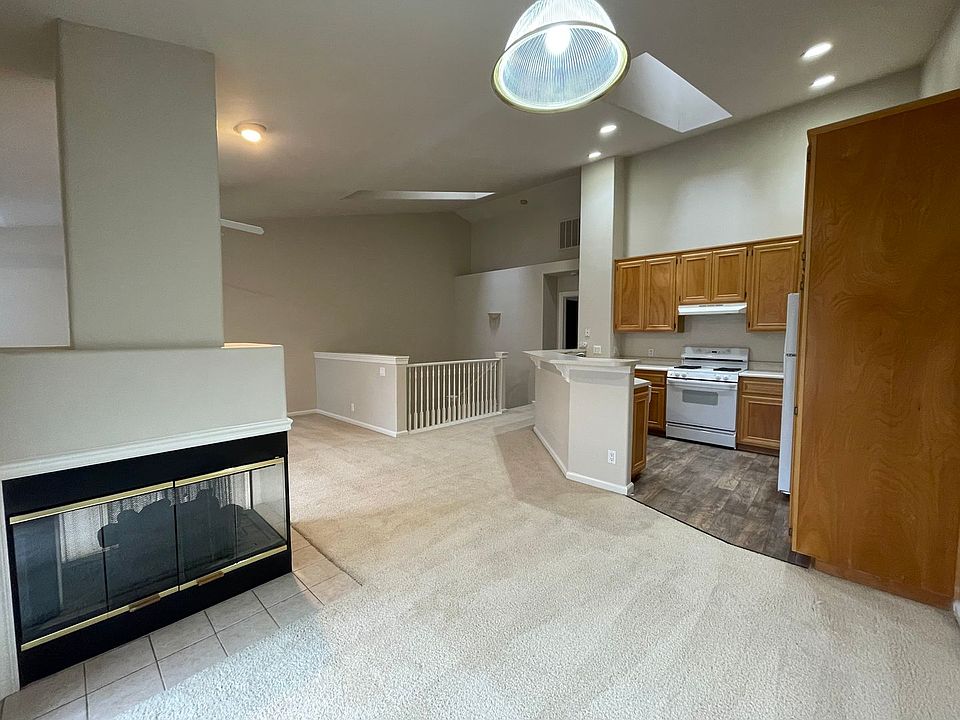 1st image of 1901 22nd St #1905