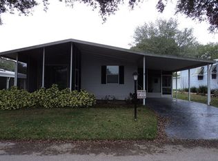 506 Strawberry Ridge Blvd, Valrico, FL 33594