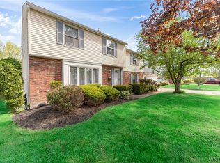 80 Old Spring Ln, Williamsville, NY 14221