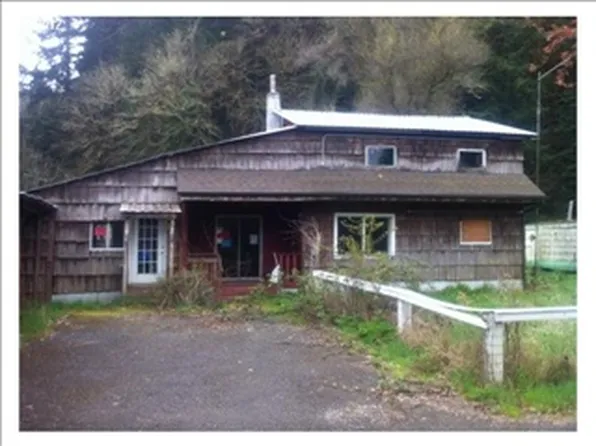 916 S Elk Creek Rd, Drain, OR 97435