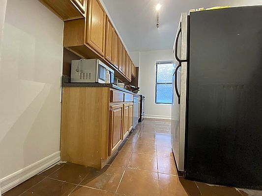 1st image of 267 Lincoln Pl #3H