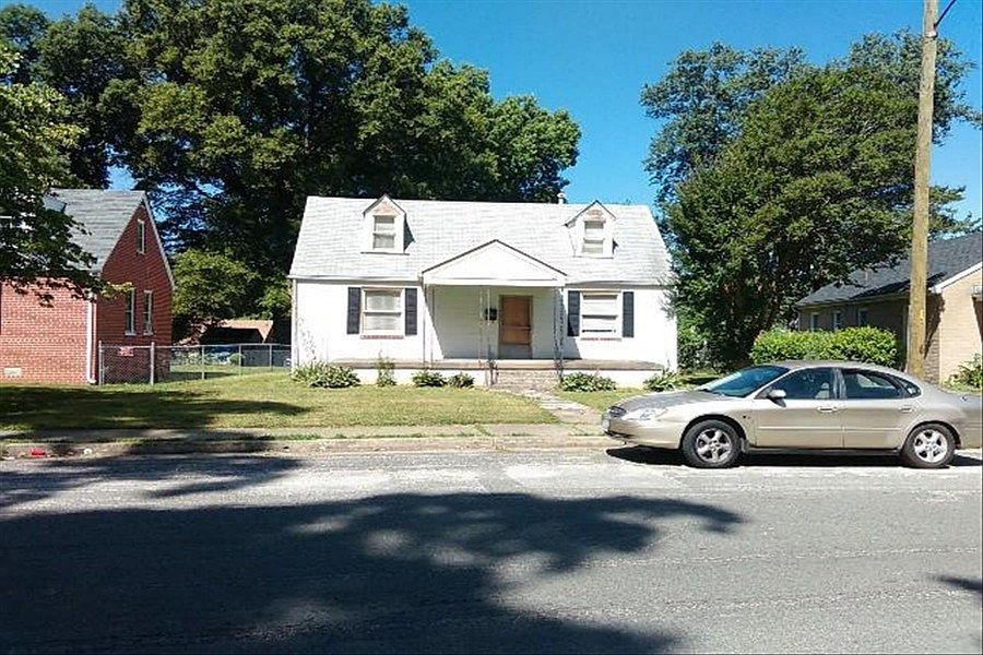 1st image of 1409 Chambers St