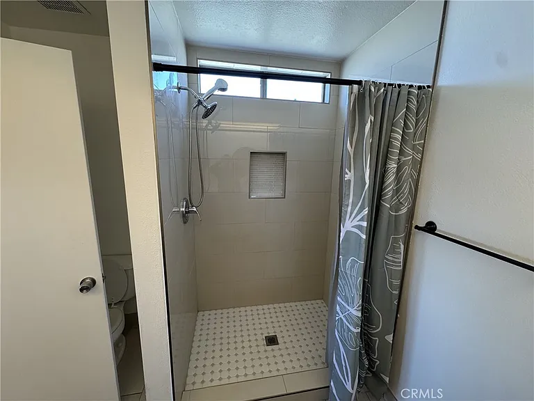 8435 Columbus Ave #17 — Photo 15