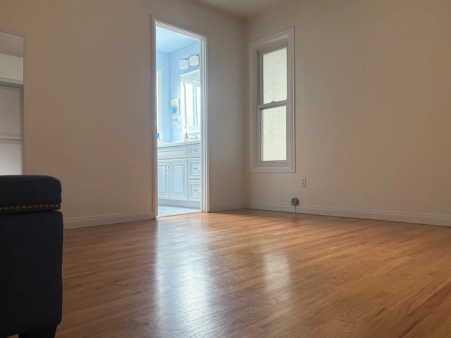 3 bed, 1110 sqft, $1,600 — Photo 3