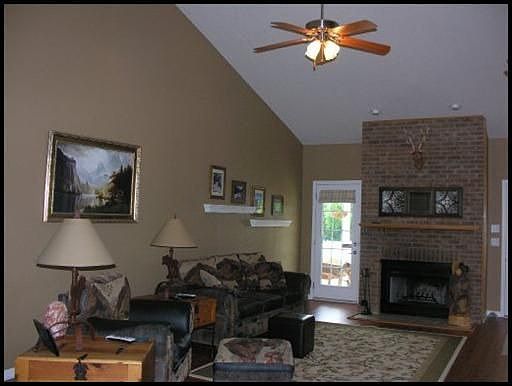 1st image of 735 Greenfern Trl