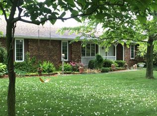 9115 Schlatter Rd, Leo, IN 46765