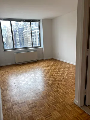 Rented by Oxford Property Group | media 13