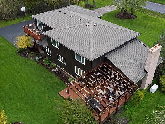 4th image of 1731 Huth Rd