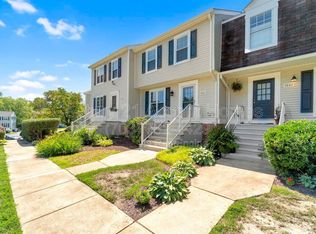 2881 Burgundy Pl, Woodbridge, VA 22192