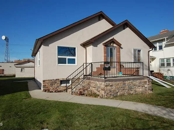 419 2nd Ave SE, Sidney, MT 59270