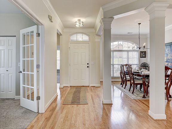 5th image of 5005 Loch Lorne Ct