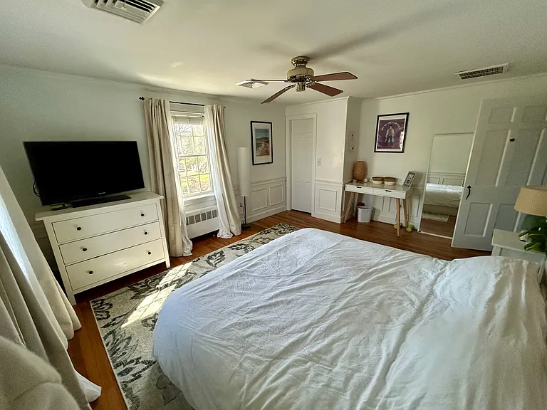 210 Lincoln Ave — Photo 44