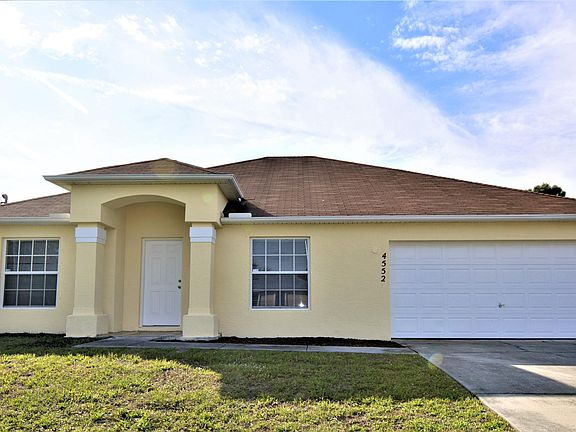 2nd image of 4552 SW Image Dr