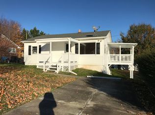 700 N North St, Johnson City, TN 37604