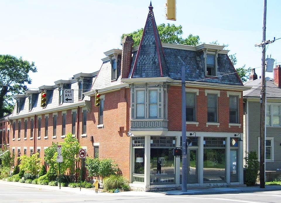 1st image of 765 1/2 Summit St