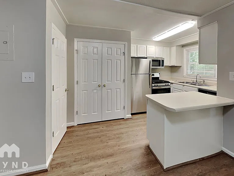 4705 Blue Bird Ct #A — Photo 5