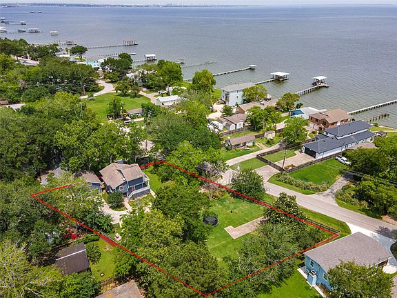 4th image of 3726 Bayshore Dr
