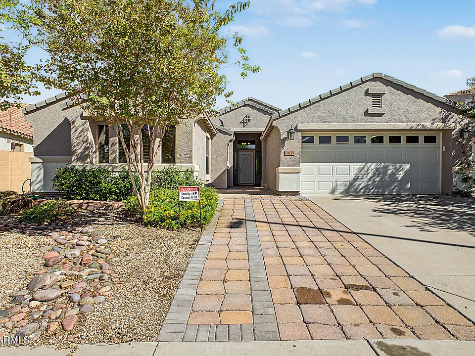 2638 E Bear Creek Ln