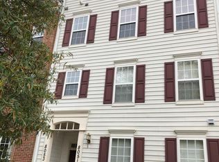 8053 Gatehouse Rd #19, Falls Church, VA 22042