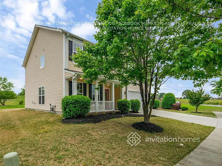 3639 Grove Creek Pond Dr SW — Photo 2