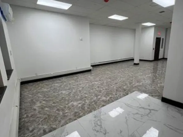 1014 Banner Ave #C2, Brooklyn, NY 11235