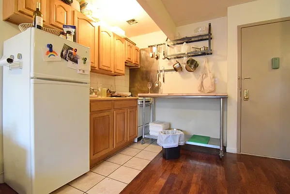 Rented by J Misrahi Realty Corp | media 25