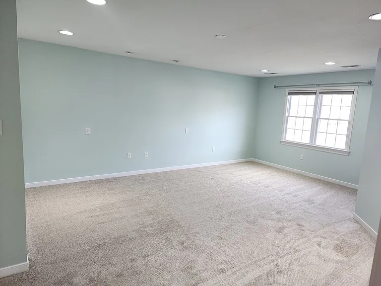 2740 Parview Way — Photo 9