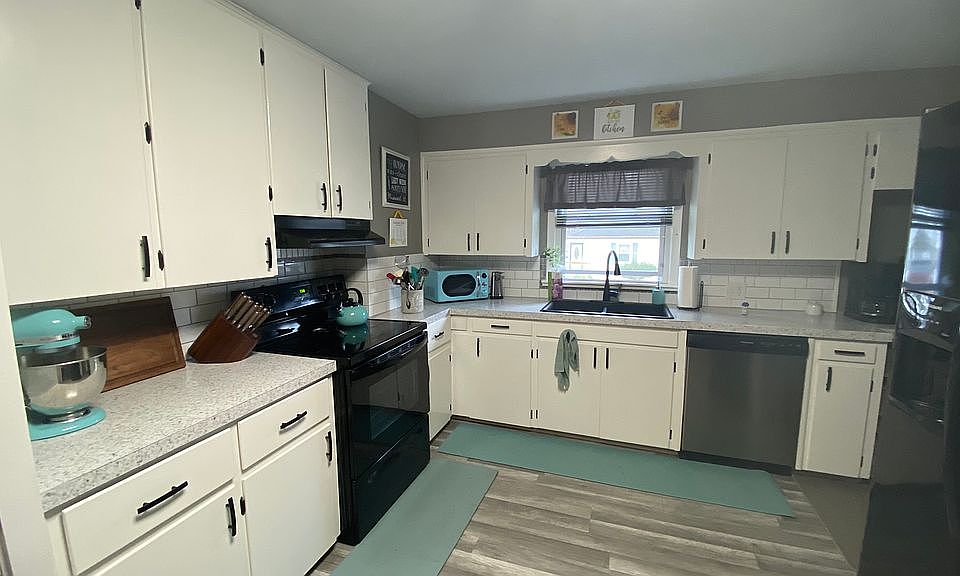 1st image of 822 Stibbs St