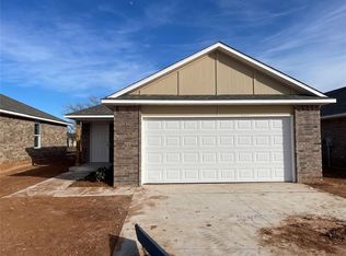 1316 Willowood Cir, Yukon, OK 73099