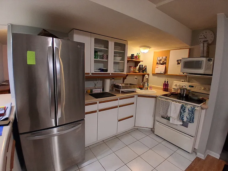 10946 W Polk Dr — Photo 5