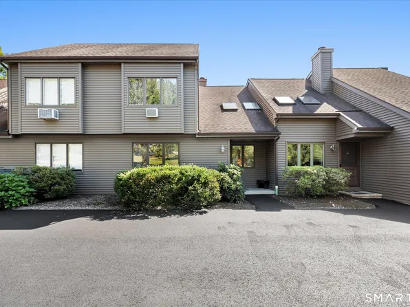 3 Twin Oaks #3, New Milford, CT 06776