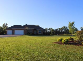 1369 Private Road 2982, Clark, MO 65243