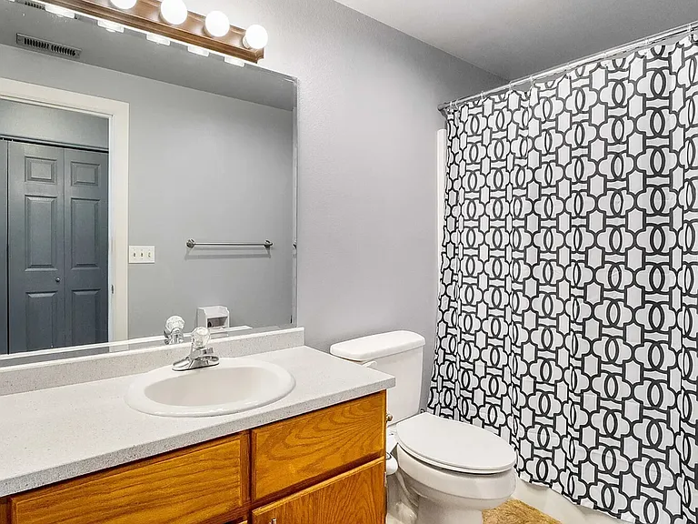 2900 W Marina Dr #303 — Photo 14