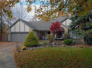 4840 Bradley Rd, Westlake, OH 44145