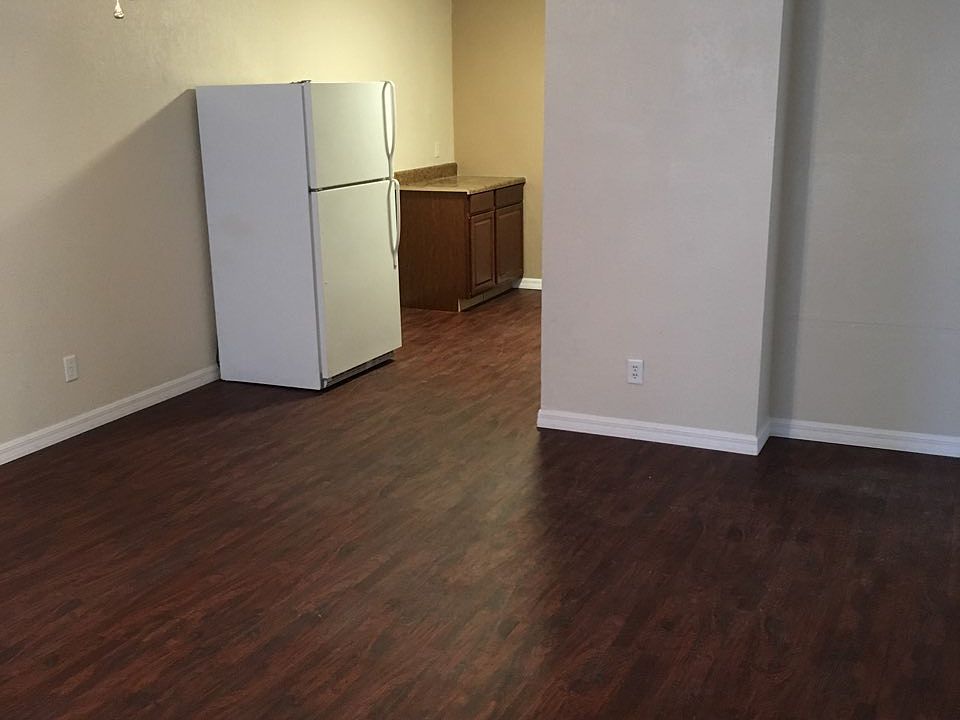Kitchen - Living Room View