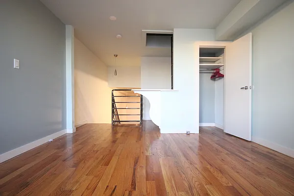 Rented by Nooklyn NYC LLC | media 33