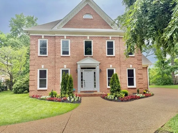 1605 Ardenwood Ct, Nashville, TN 37215
