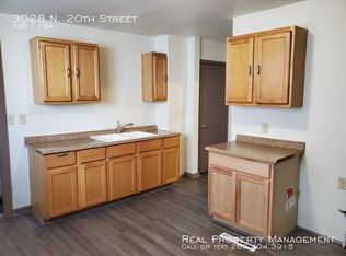 3028 N 20th St, Milwaukee, WI 53206
