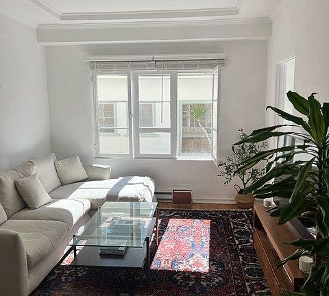 2nd image of 132 S Bedford Dr APT 204