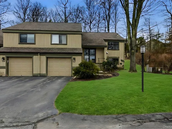 504 Heritage Hls #B, Somers, NY 10589