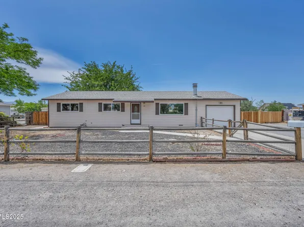 40 Granada St, Fernley, NV 89408