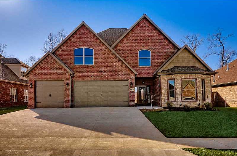 1st image of 4202 SW Staverton Dr