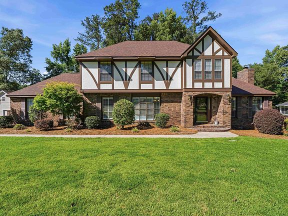 2nd image of 125 Stillwood Dr