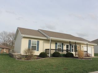 910 N Lathrop Ct, Cameron, MO 64429