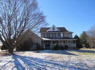 18608 Falls Rd, Hampstead, MD 21074