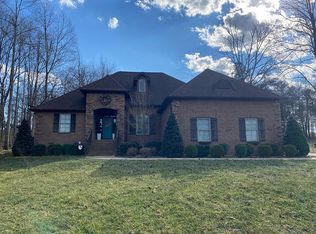 905 Evelyn Ct, Cookeville, TN 38506
