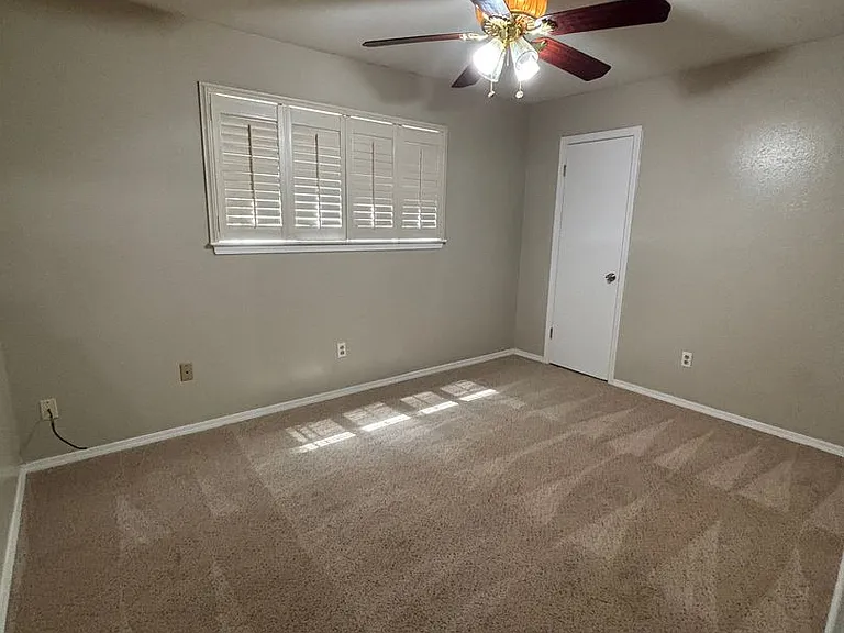 3505 Kresswick St — Photo 17