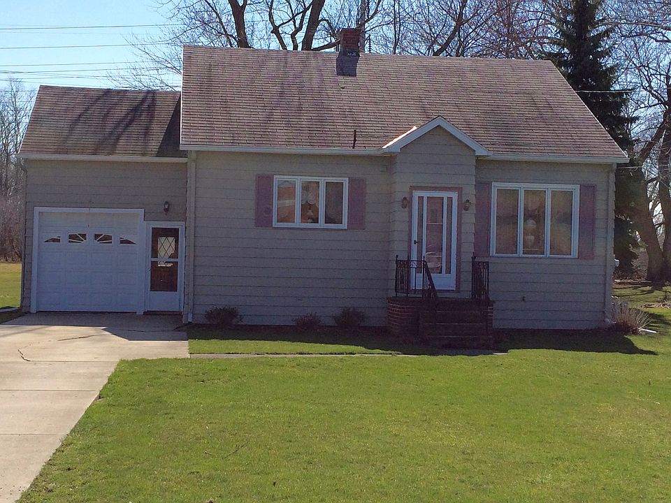 1st image of 133 Willowbrook Ave