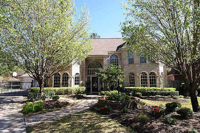 Middle of the Cul-de-sac