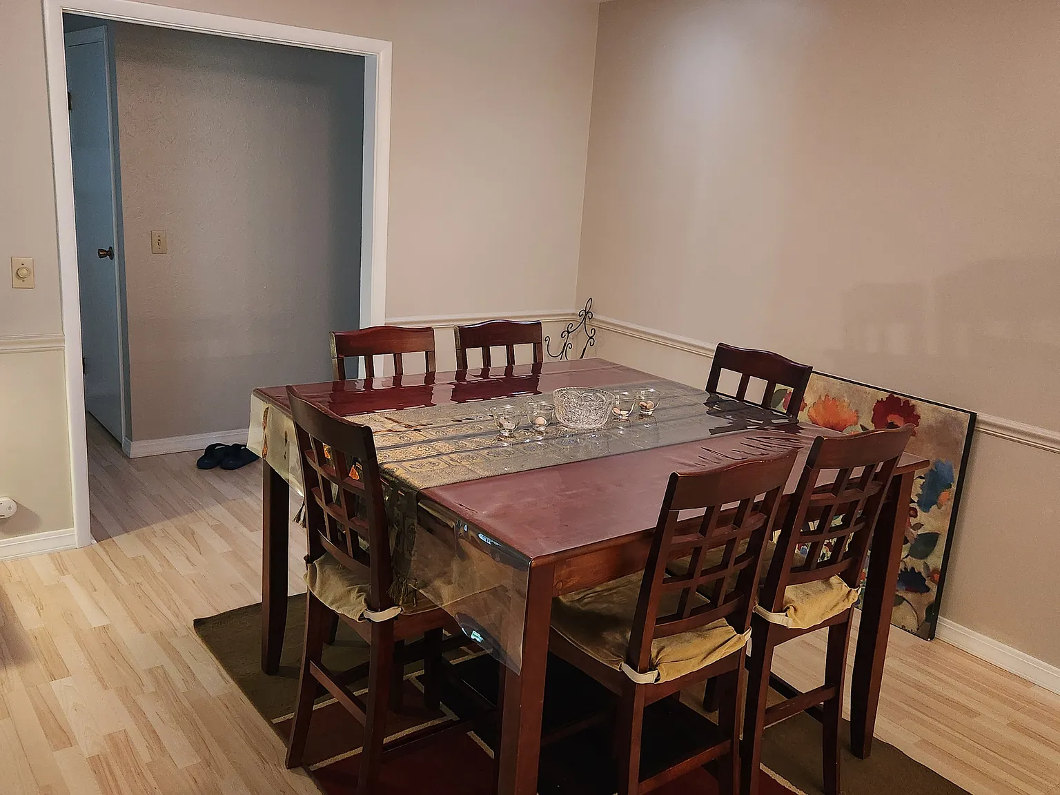 3 bed, 1832 sqft, $950 — Photo 4